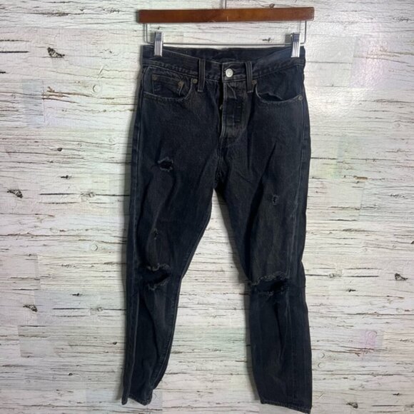 Levi’s Women's Black Jeans size 24 distressed button fly - Picture 1 of 7